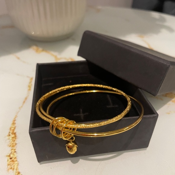 24K Gold plated bracelet - Picture 2 of 2